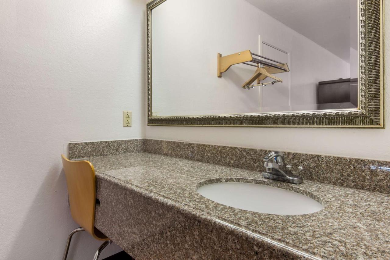 Motel 6-Atlanta, Tx Extérieur photo